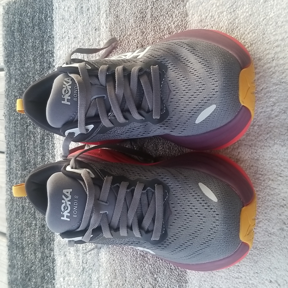 Hoka Bondi 8